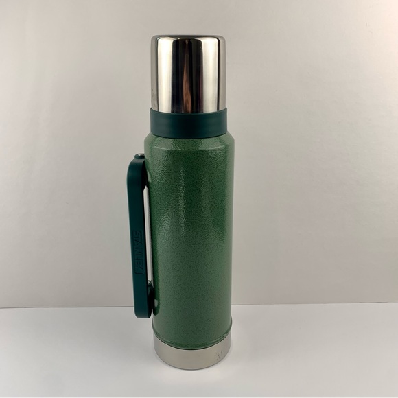 New STANLEY Green Stainless Steel XL 1.40Qt Classic Thermos Foldable Handle - Picture 5 of 15